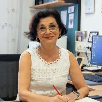 Portrait-Schreibtisch_2024